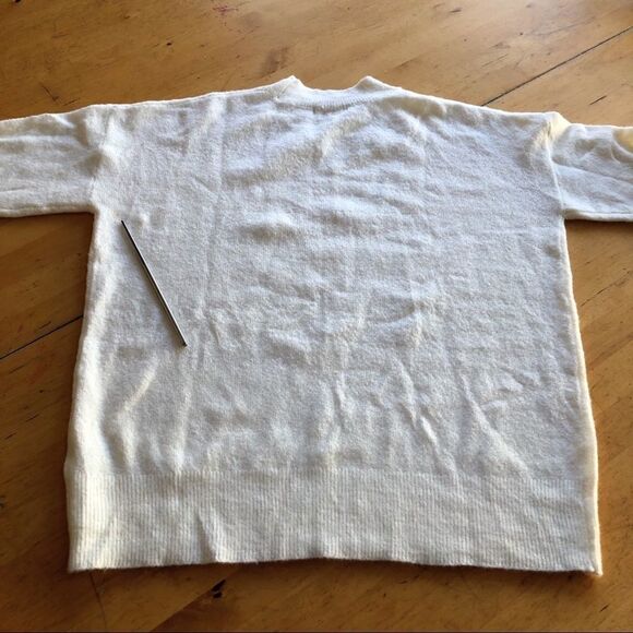 BP. Cozy Sweater Size Medium - Picture 9 of 12